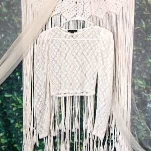 Forever 21 Lace Cropped Shirt
